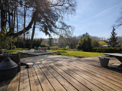 Propriété de caractère rénovée avec élégance dans un cadre exclusif image 3