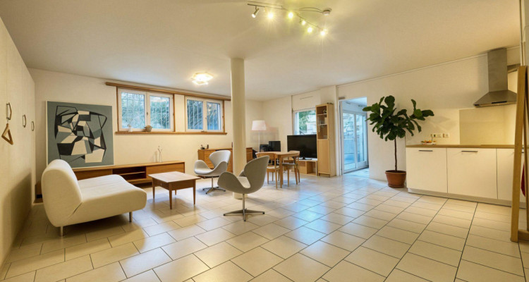 Charmante Maison de 220m², au calme image 10