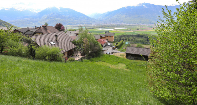 Jolie parcelle viabilisée à Antagnes, vue dégagée et ensoleillement image 1