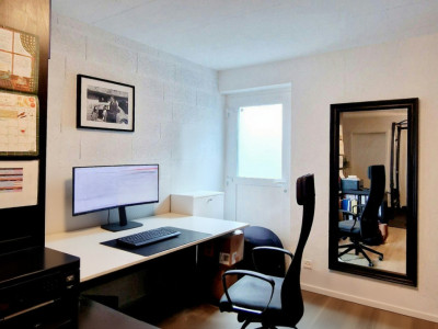 Exclusive sale: Modern apartment with lake and mountain view/ Arzier-L-Muids image 9