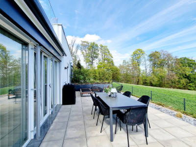 Exclusive sale: Modern apartment with lake and mountain view/ Arzier-L-Muids image 13