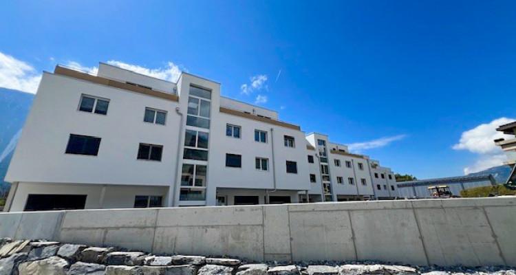 Attique neuf avec ample terrasse à Salquenen image 9