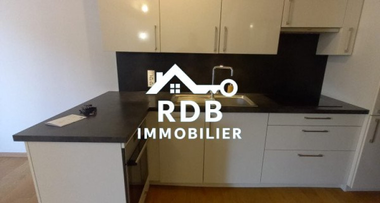 Appartement de 2,5 pièces au 1er étage sans ascenseur situé à Chêne-Bourg 1225  image 7