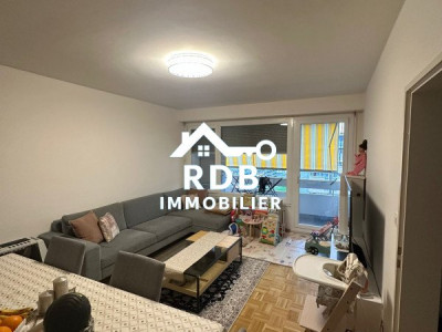 Appartement de 4 pièces au 9ème étage situé à Petit-Saconnex 1219 image 1