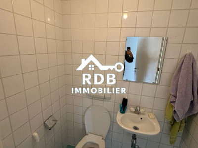 Appartement en duplex de 4,5 pièces au 1er étage situé à Onex 1213 image 9