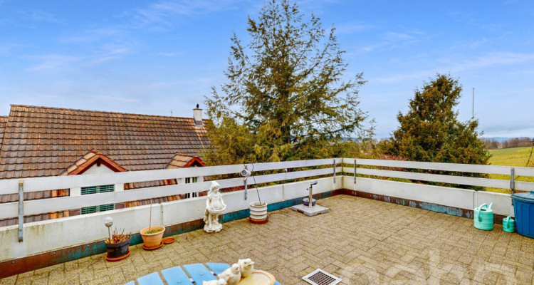 Grosszügige 4.5-Zimmer-Terrassenwohnung mit Lift und Wintergarten image 12