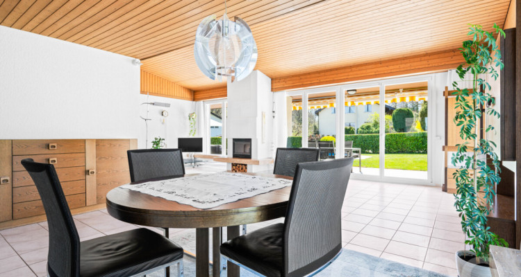 5.5 Zi. Familienparadies mit Pool, grossem Garten und Privatsphäre image 3