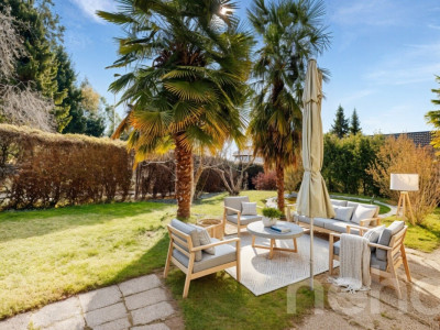 Villa jumelle avec vue dégagée et piscine au c?ur de Blonay image 1