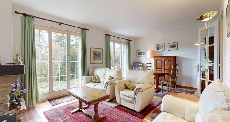 Villa jumelle avec vue dégagée et piscine au c?ur de Blonay image 4