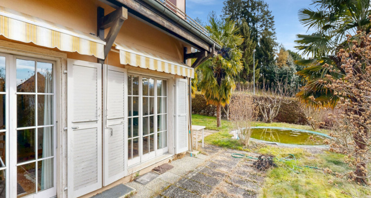 Villa jumelle avec vue dégagée et piscine au c?ur de Blonay image 12