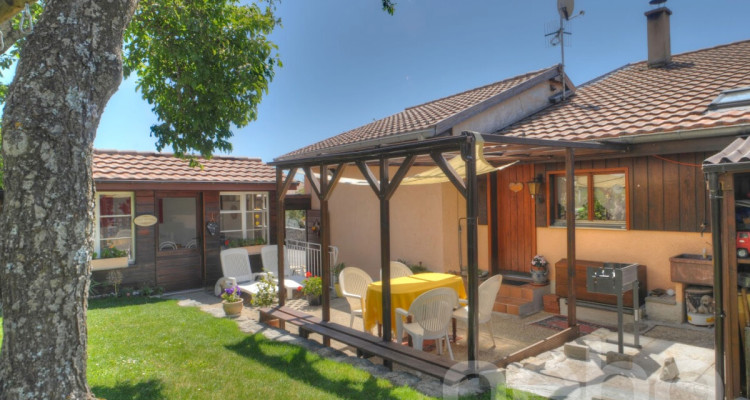 Charmante maison de village à Lignerolle image 2