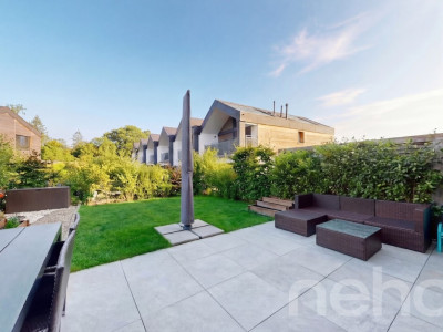 Entre modernité et sérénité, votre future maison à Broc image 3