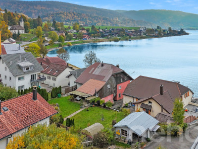 Le Pont: Propriété sur les quais avec jardin et parking souterrain image 5