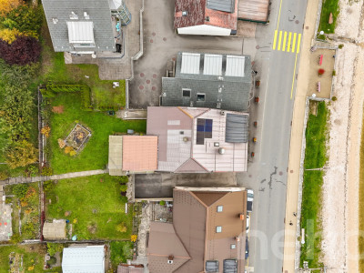 Le Pont: Propriété sur les quais avec jardin et parking souterrain image 12