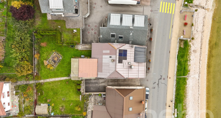 Le Pont: Propriété sur les quais avec jardin et parking souterrain image 12