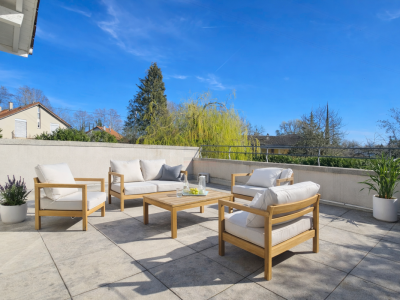 Élégante villa familiale avec grand jardin plat et fort potentiel à Founex image 11