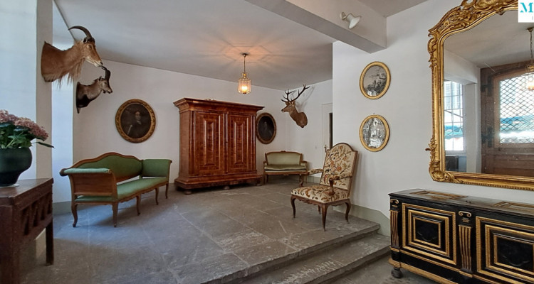 A vendre au cœur de la Vieille Ville de Fribourg un magnifique attique image 9