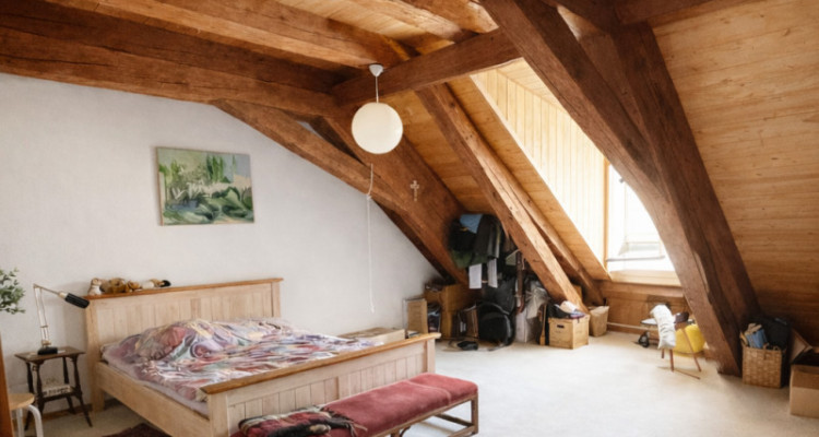 A vendre au cœur de la Vieille Ville de Fribourg un magnifique attique image 6