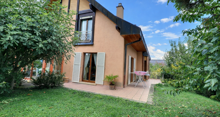 Très grande maison familiale en viager occupé sans rente image 2