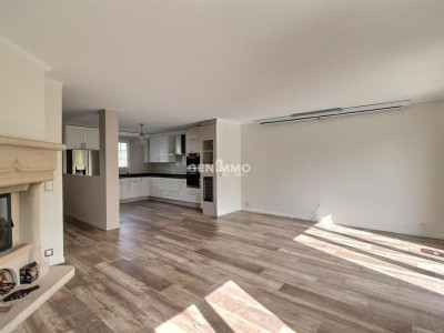 Très charmante villa contiguë à louer image 3