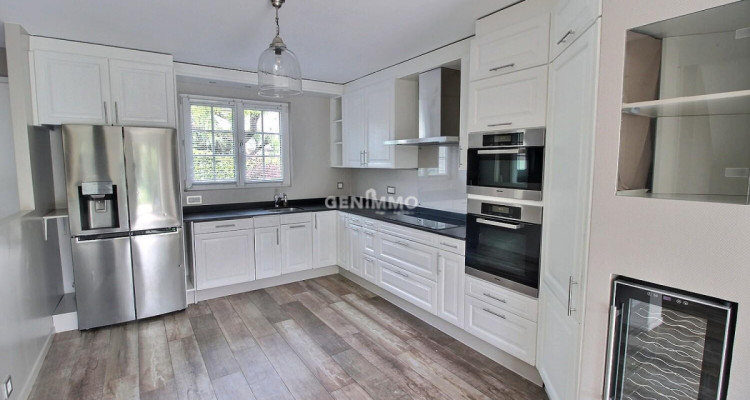 Très charmante villa contiguë à louer image 4