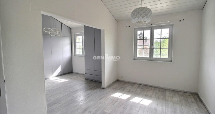 Très charmante villa contiguë à louer image 6