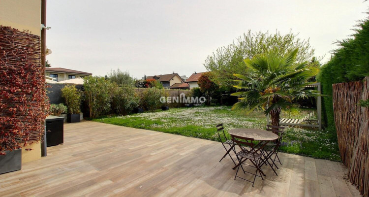 Très charmante villa contiguë à louer image 8