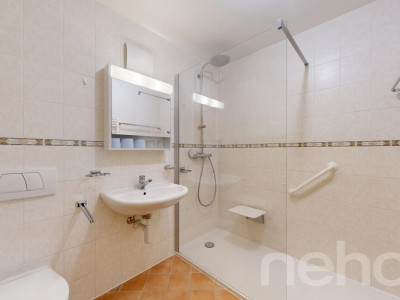 Bel appartement de 4,5 pièces avec vue panoramique au c?ur de Bursins image 10