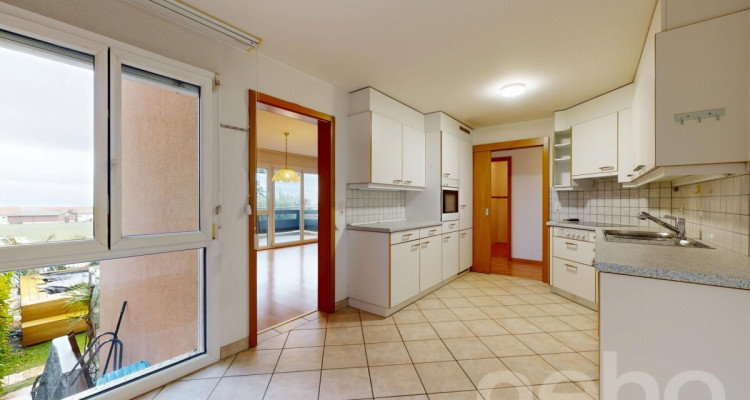 Bel appartement de 4,5 pièces avec vue panoramique au c?ur de Bursins image 5