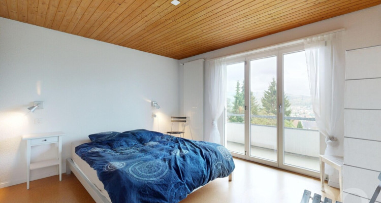 Charmantes 4.5-Zimmerhaus mit Weitsicht und grosser Parzelle image 4