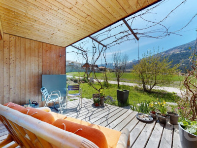 Modernes Wohnen im Grünen mit Naturgarten und Bergblick image 7