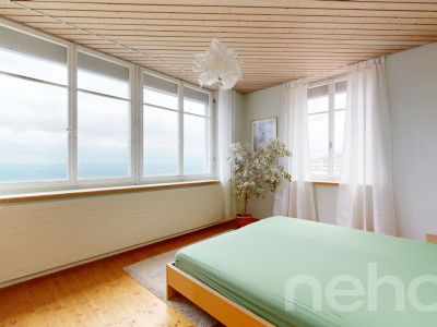 Zweifamilienhaus mit traumhafter Aussicht image 4