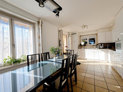 En exclusivité:Très belle Maison familiale au coeur du Village dArzier-Le-Muids image 5