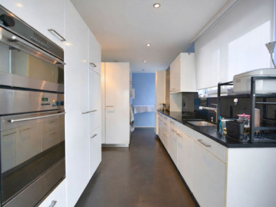 Sublime attique traversant image 2