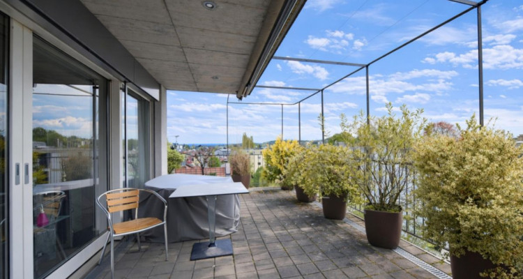 Sublime attique traversant image 8