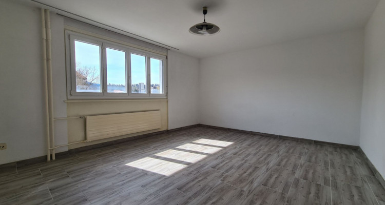 Studio au 7e étage image 1