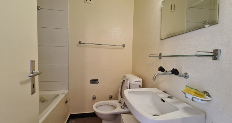 Studio au 7e étage image 5