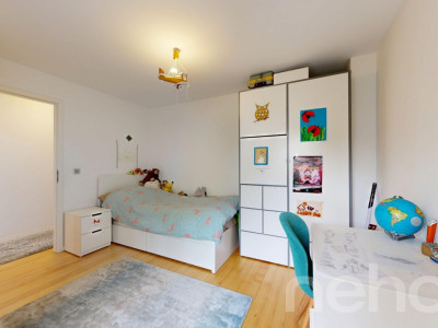 A deux pas du cycle dorientation et de lécole image 12