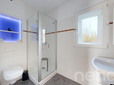 Maison passive avec studio, piscine et vue dégagée image 11