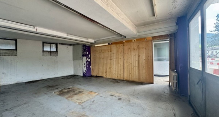 À louer - Local commercial avec stockage image 8