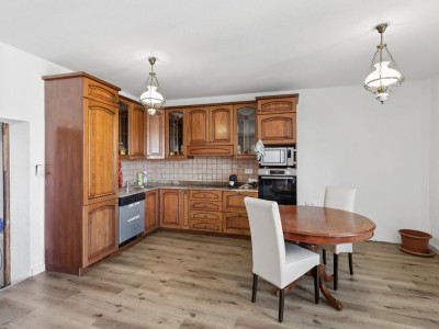 Spacieux appartement de 5.5 pièces avec terrasse de 60 m2 à Lucens image 1