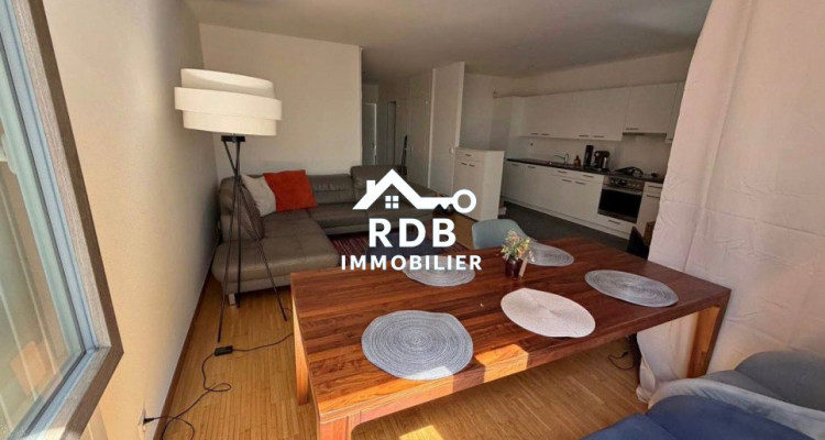 Appartement de 4,5 pièces au 1er étage situé à Genève 1201 image 1