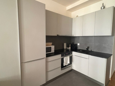 Superbe appartement 3 pièces lumineux avec balcon – Quartier de la Servette,  image 2