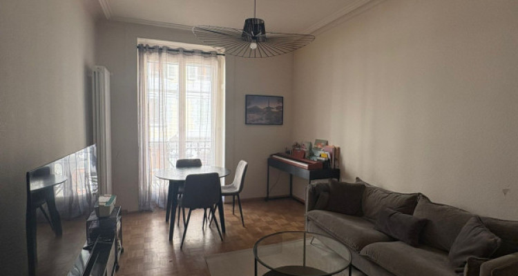 Superbe appartement 3 pièces lumineux avec balcon – Quartier de la Servette,  image 1