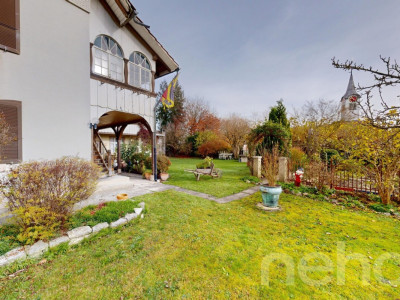 Charmantes Zweifamilienhaus mit Potenzial in Kappelen image 5