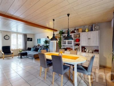 Charmantes Zweifamilienhaus mit Potenzial in Kappelen image 12