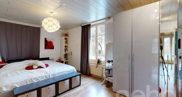 Charmantes Zweifamilienhaus mit Potenzial in Kappelen image 7