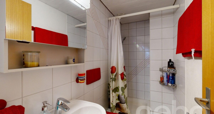 Charmantes Zweifamilienhaus mit Potenzial in Kappelen image 11