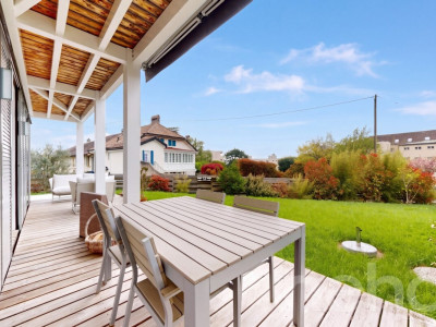Maison mitoyenne lumineuse avec jardin au calme absolu au Mont/Rolle image 9