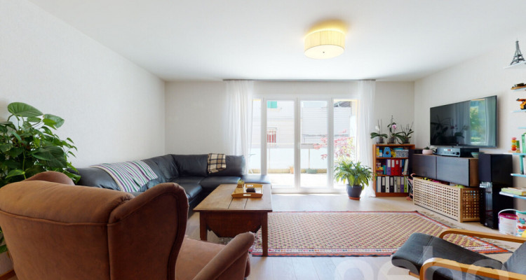 Appartement familial lumineux avec terrasse au coeur dEpalinges image 3